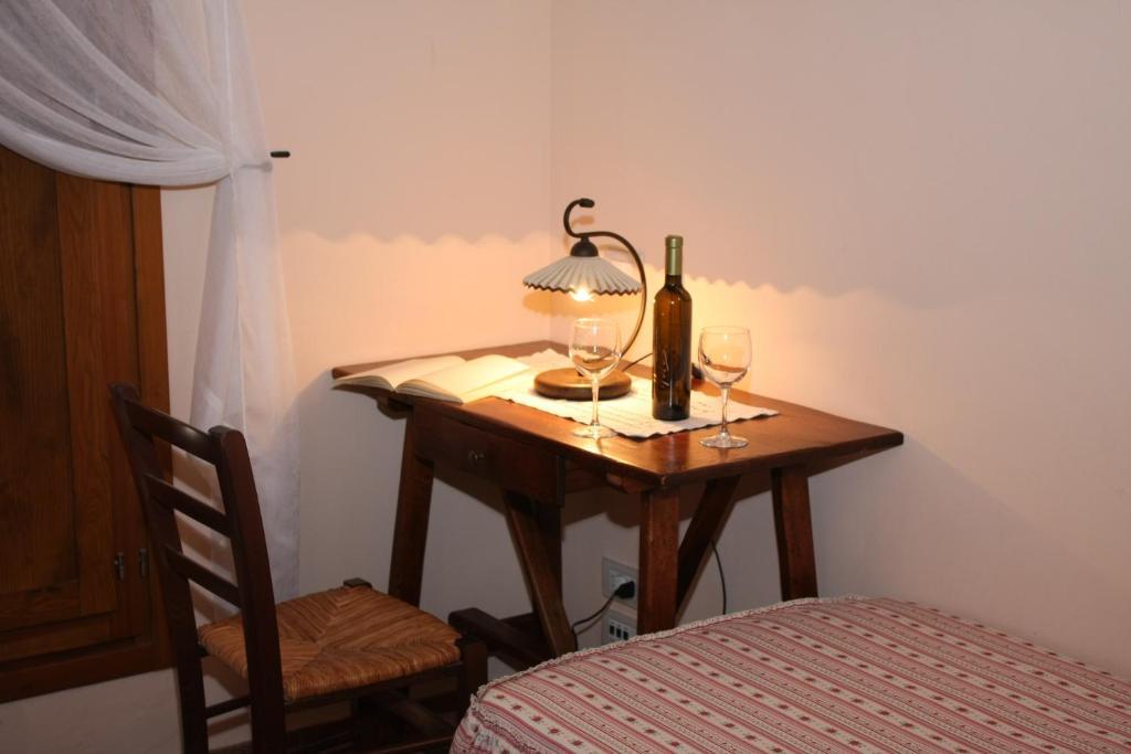 Agriturismo Le Docce Castelfiorentino Szoba fotó
