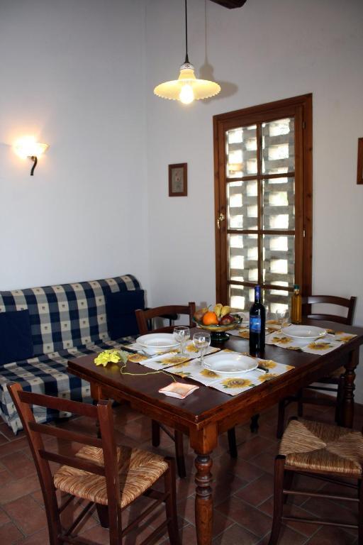 Agriturismo Le Docce Castelfiorentino Szoba fotó